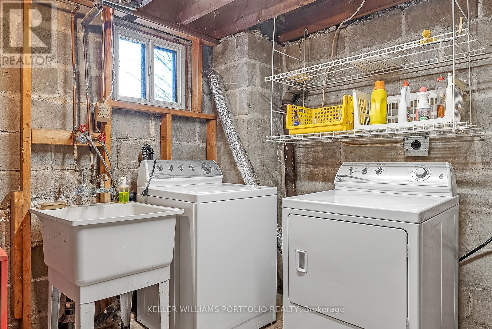 119 Parkview Hill Crescent, Toronto, Ontario  M4B 1R6 - Photo 42 - E12938546