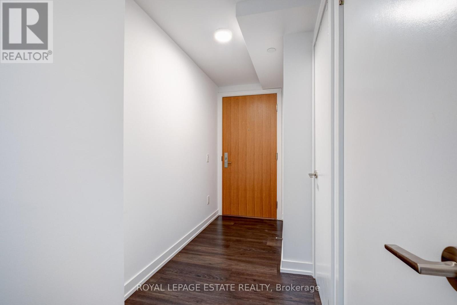 610 - 150 Logan Avenue, Toronto, Ontario  M4M 0E4 - Photo 5 - E12938554