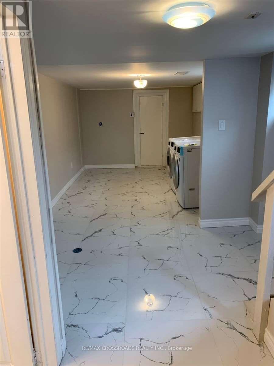 Bsmt - 16 Crosland Drive, Toronto, Ontario  M1R 4M8 - Photo 6 - E12938658