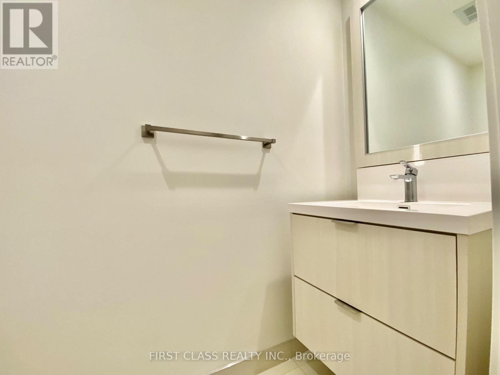 119 - 80 Vanauley Street, Toronto, Ontario  M5T 0C9 - Photo 17 - C12938734