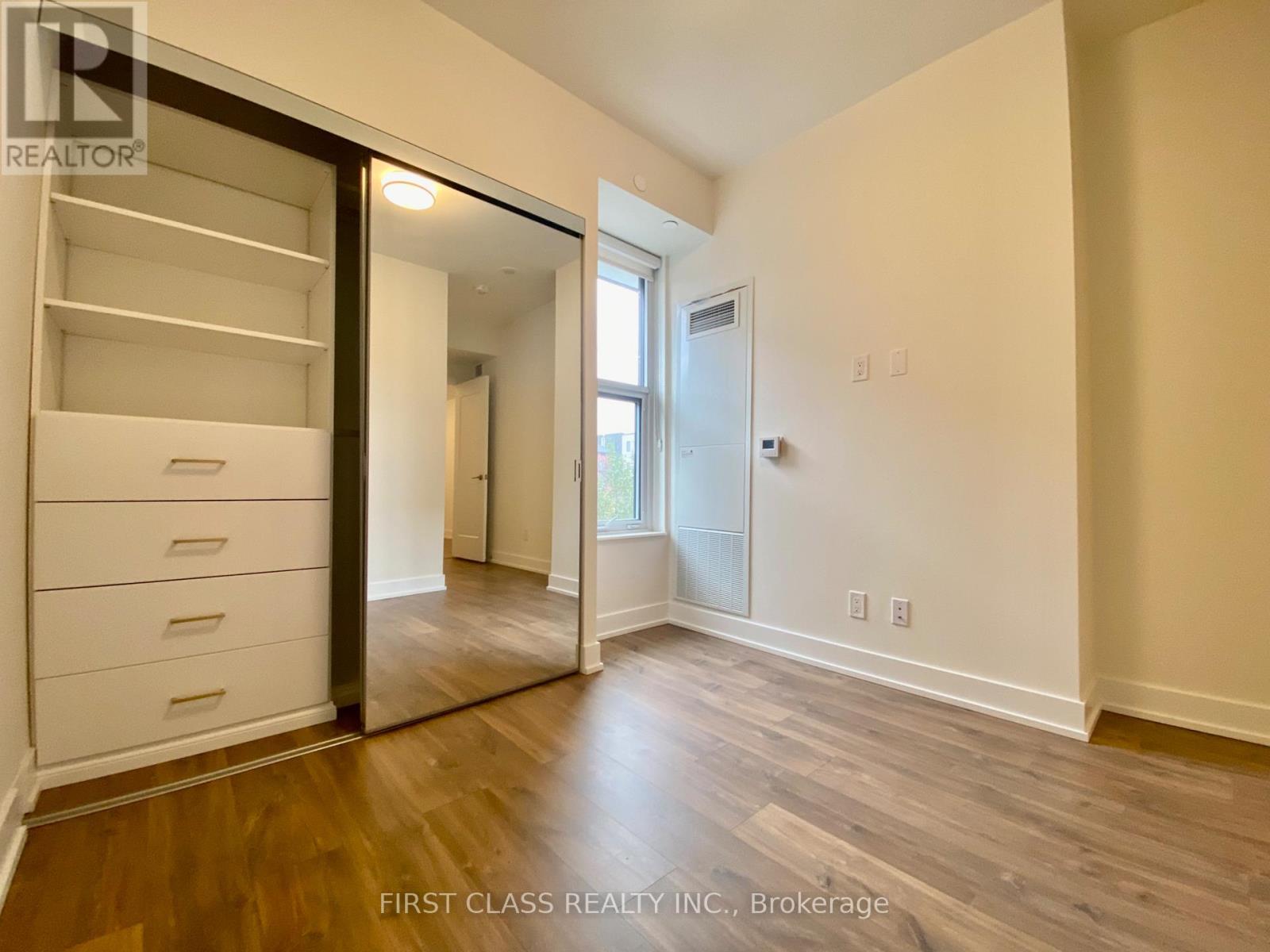 119 - 80 Vanauley Street, Toronto, Ontario  M5T 0C9 - Photo 30 - C12938734