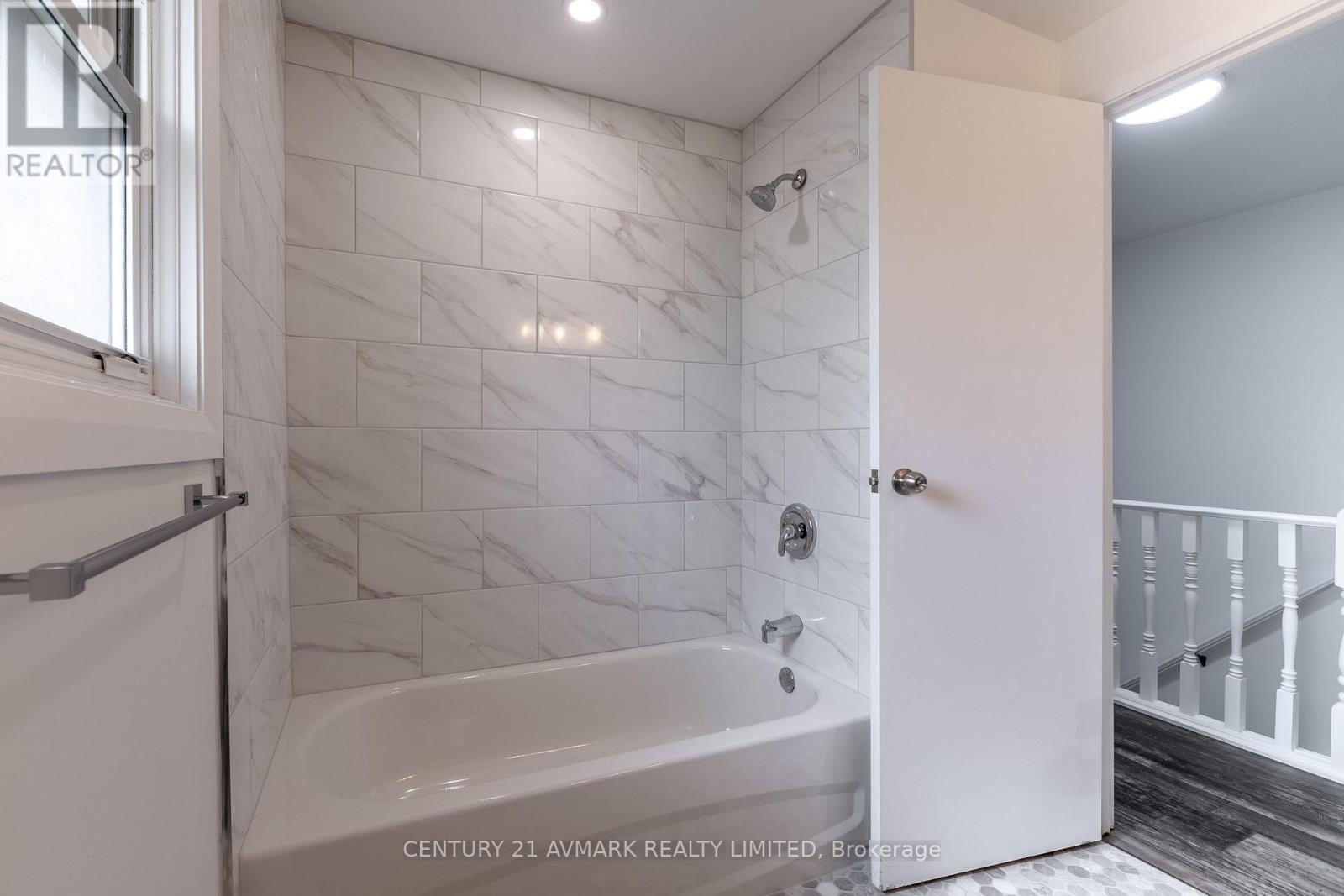 111 Northgate Drive, Welland, Ontario  L3C 5Y3 - Photo 15 - X12938588