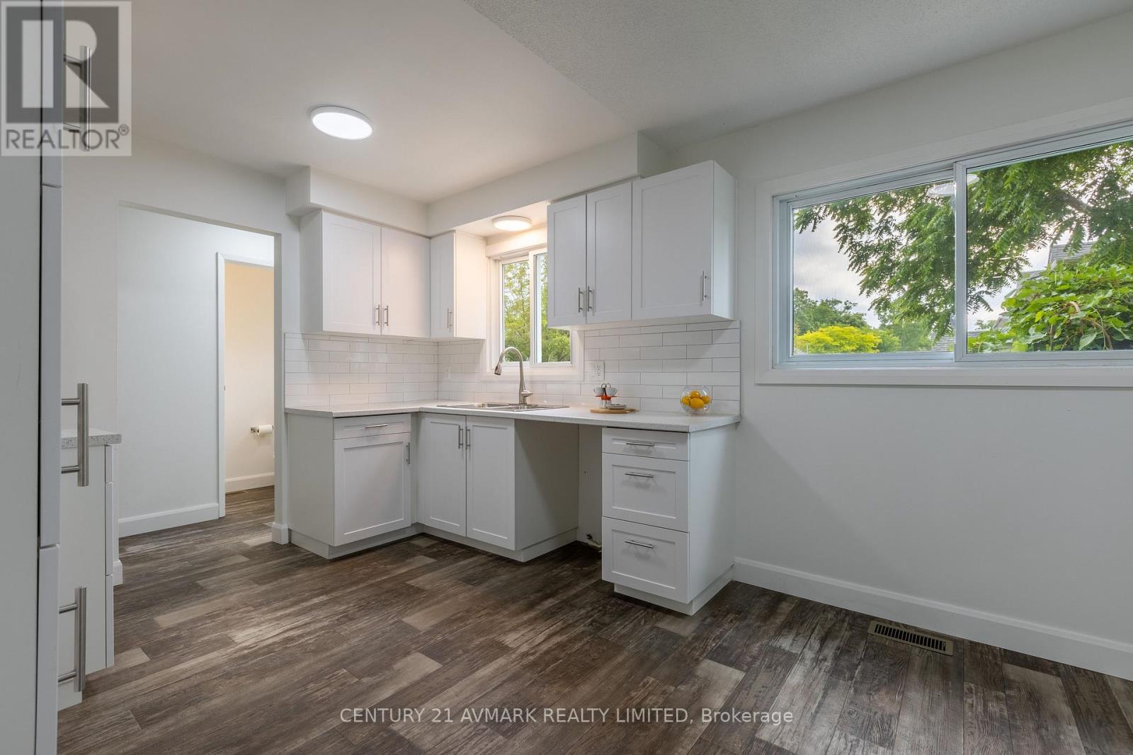 111 Northgate Drive, Welland, Ontario  L3C 5Y3 - Photo 7 - X12938588