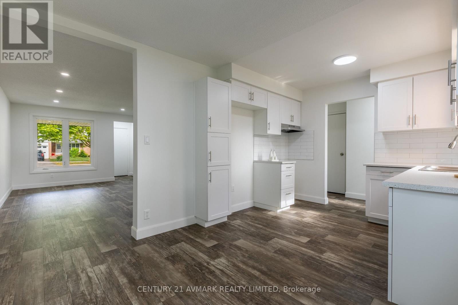 111 Northgate Drive, Welland, Ontario  L3C 5Y3 - Photo 8 - X12938588