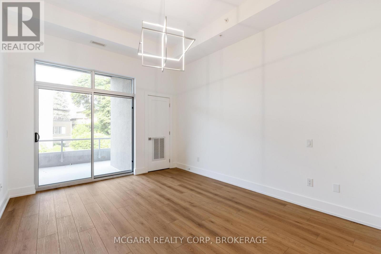 507 - 77 Yates Street, St. Catharines (Downtown), Ontario  L2R 5R7 - Photo 16 - X12938630