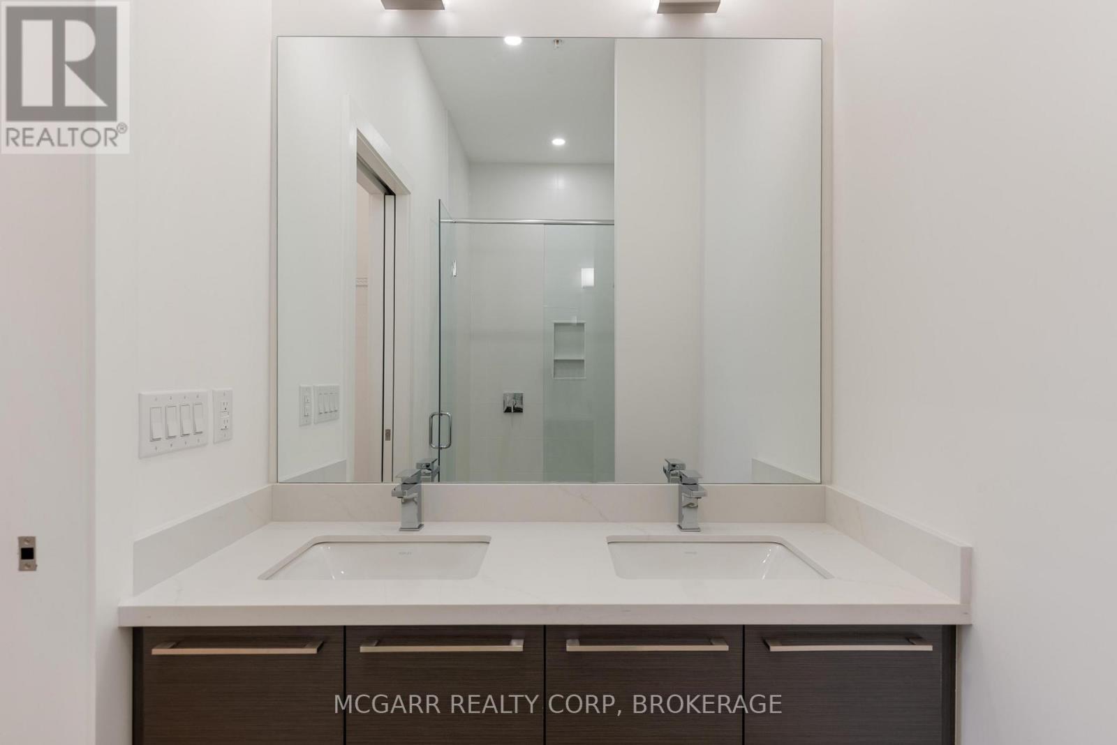 507 - 77 Yates Street, St. Catharines (Downtown), Ontario  L2R 5R7 - Photo 20 - X12938630