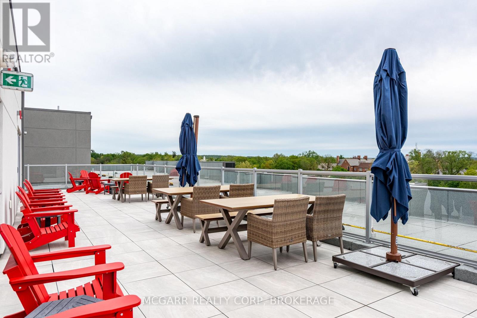 507 - 77 Yates Street, St. Catharines (Downtown), Ontario  L2R 5R7 - Photo 35 - X12938630