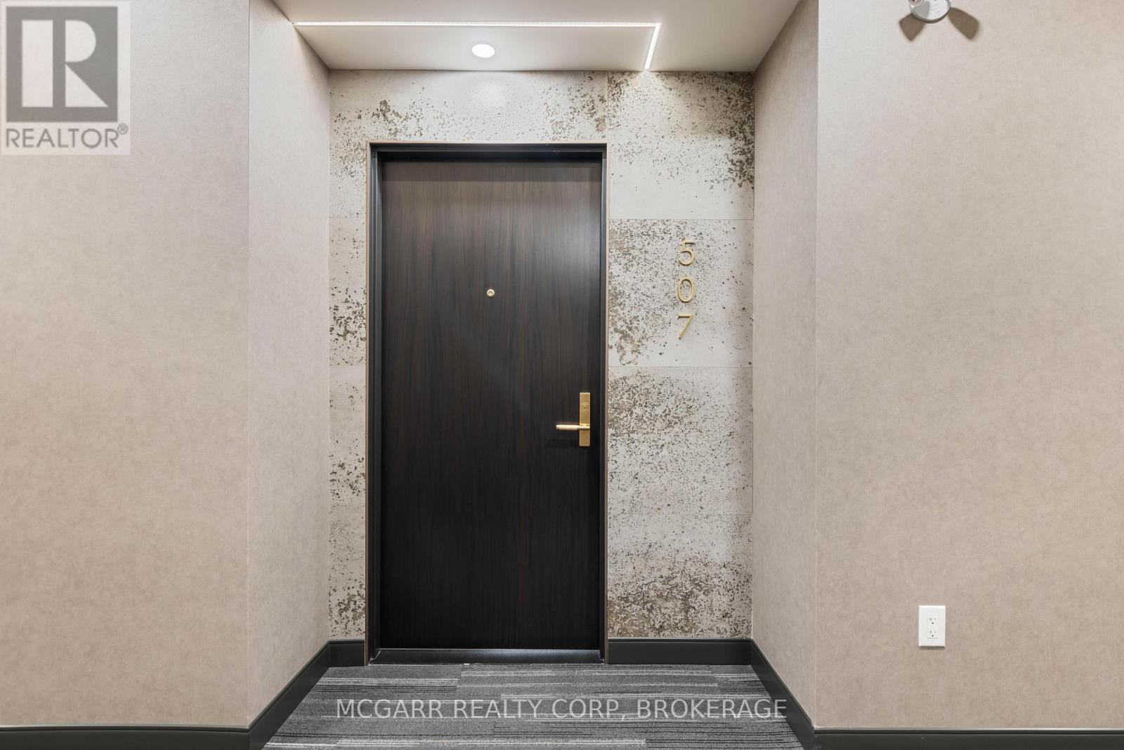 507 - 77 Yates Street, St. Catharines (Downtown), Ontario  L2R 5R7 - Photo 8 - X12938630