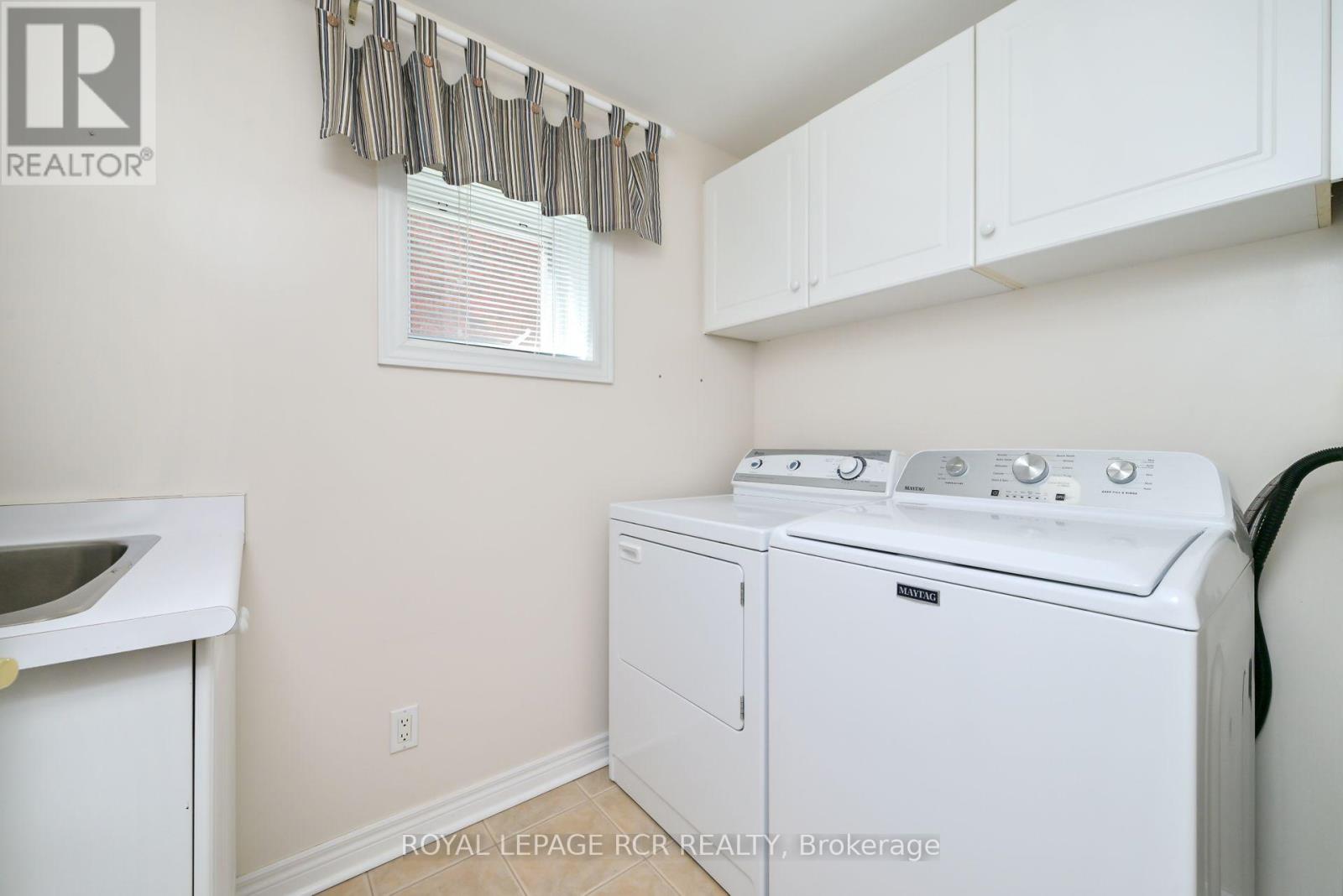 83 Bella Vista Trail, New Tecumseth, Ontario  L9R 2E2 - Photo 24 - N12938444