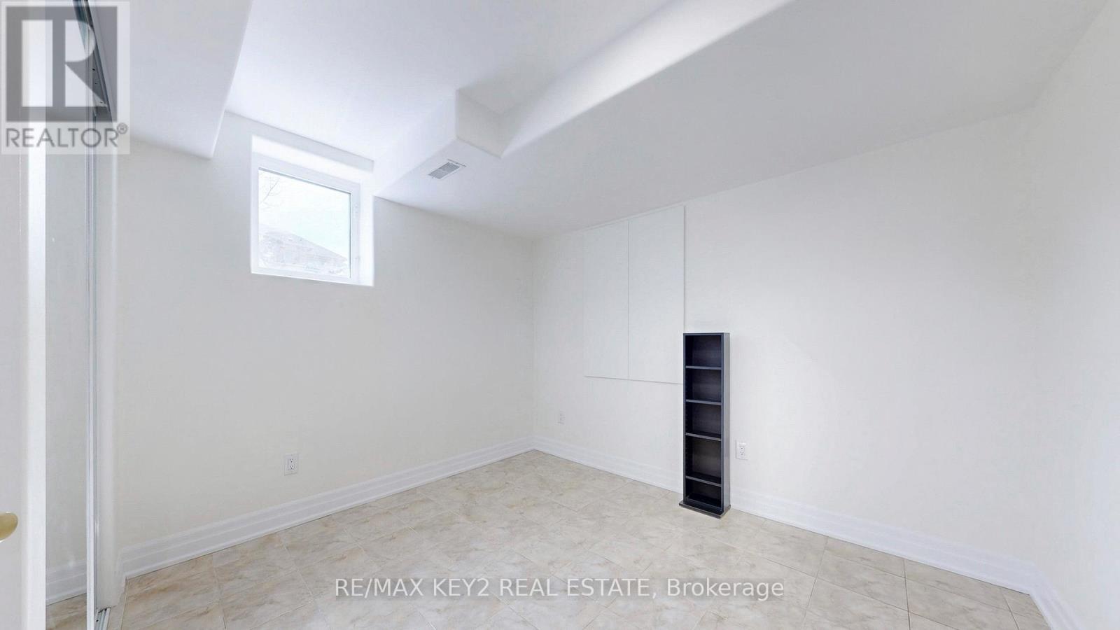 Bsmt - 54 Oakford Drive, Markham, Ontario  L6C 2Y8 - Photo 8 - N12938462