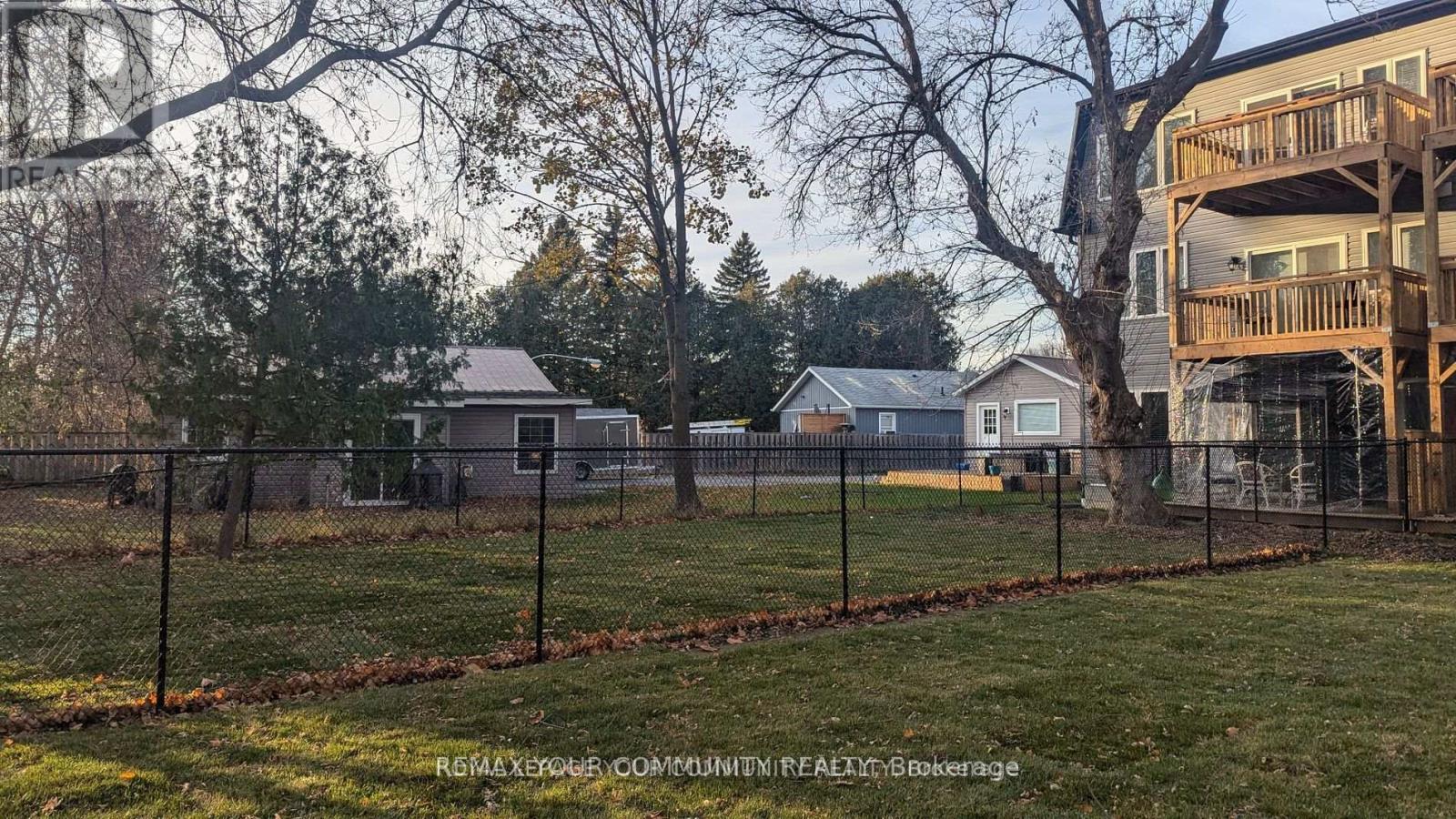 2nd Floor - 9 Biscayne Boulevard, Georgina, Ontario  L4P 2C4 - Photo 14 - N12938482