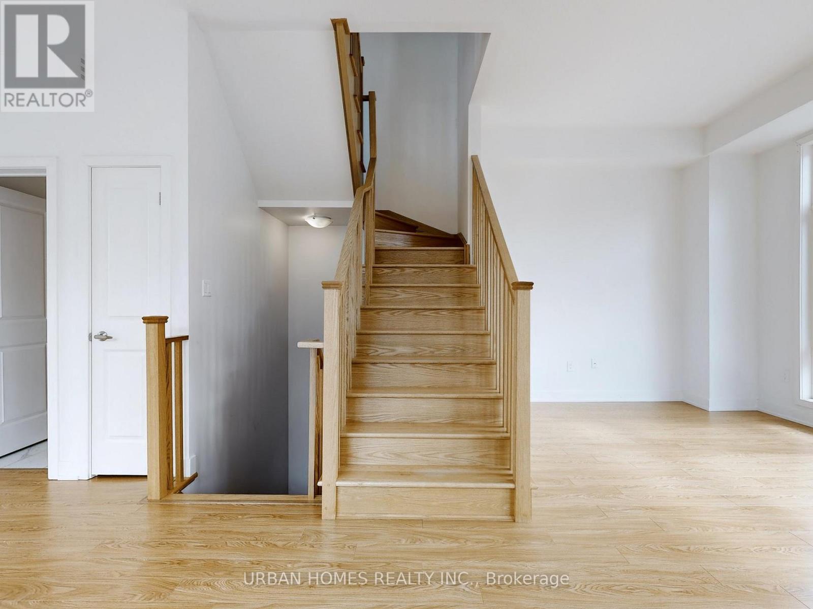 41 Gerussi Street, Vaughan, Ontario  L4H 4R7 - Photo 22 - N12938640