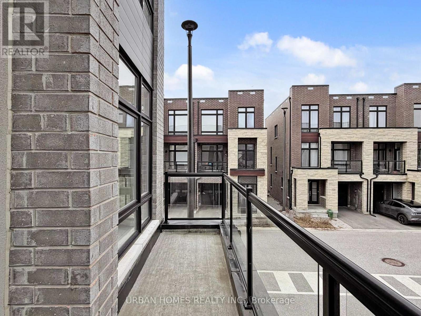 41 Gerussi Street, Vaughan, Ontario  L4H 4R7 - Photo 37 - N12938640