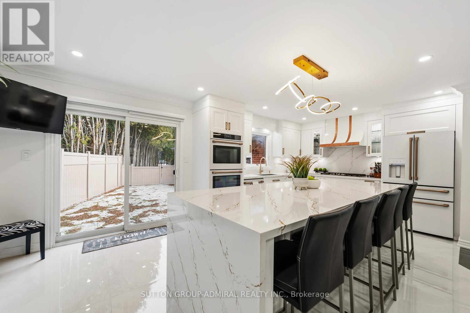 8 Beaufort Hills Road, Richmond Hill, Ontario  L4E 2N5 - Photo 14 - N12938672