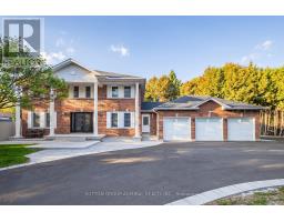 8 BEAUFORT HILLS ROAD, Richmond Hill, Ontario
