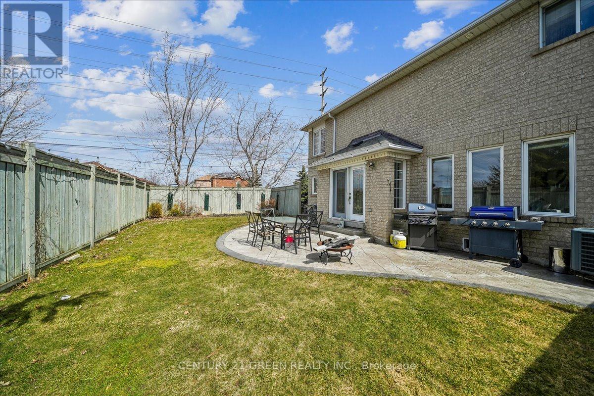 1031 Blueheron Boulevard, Mississauga, Ontario  L5V 2J8 - Photo 47 - W12935346