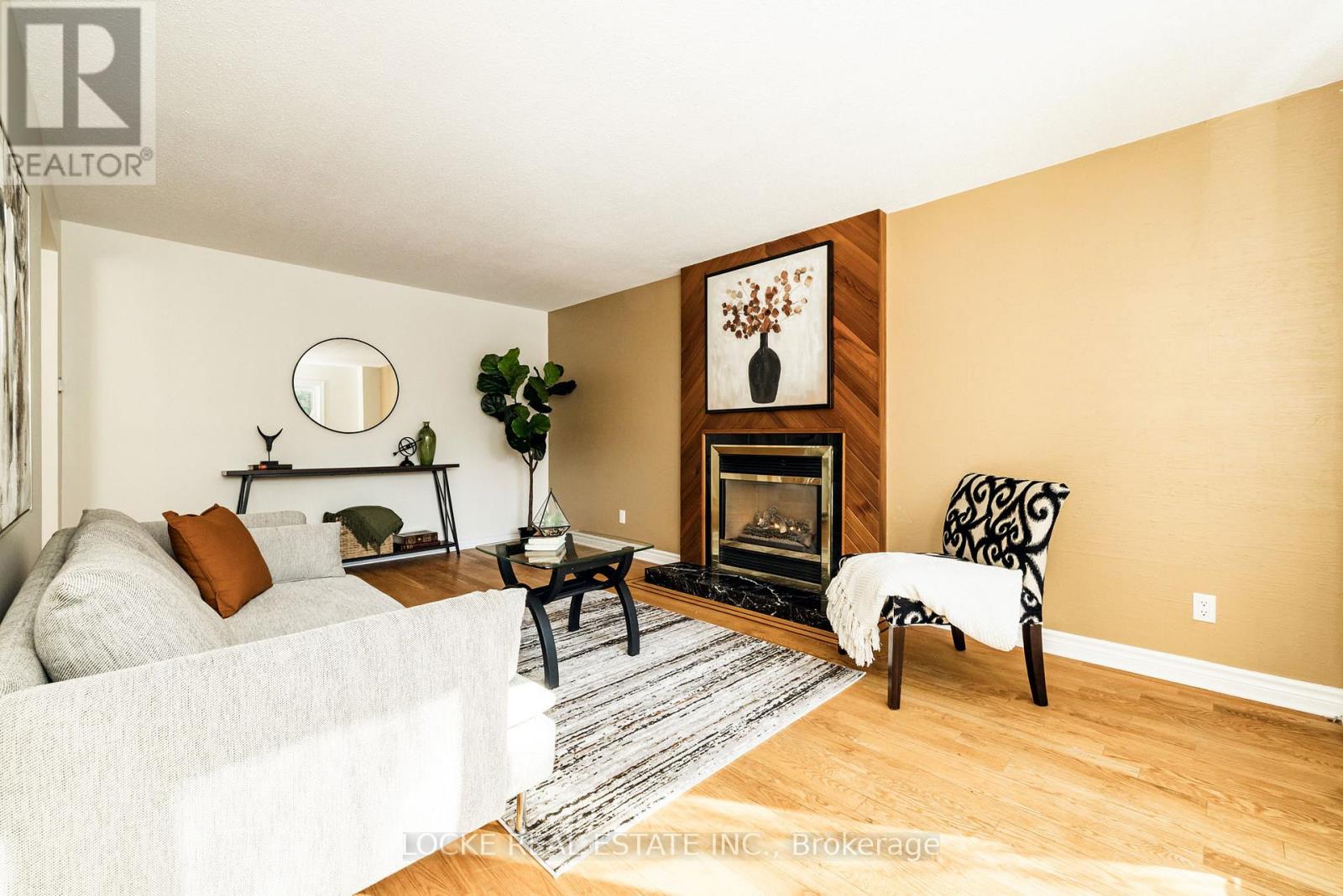 1404 Forest Valley Drive, Ottawa, Ontario  K1C 5M8 - Photo 16 - X12937514