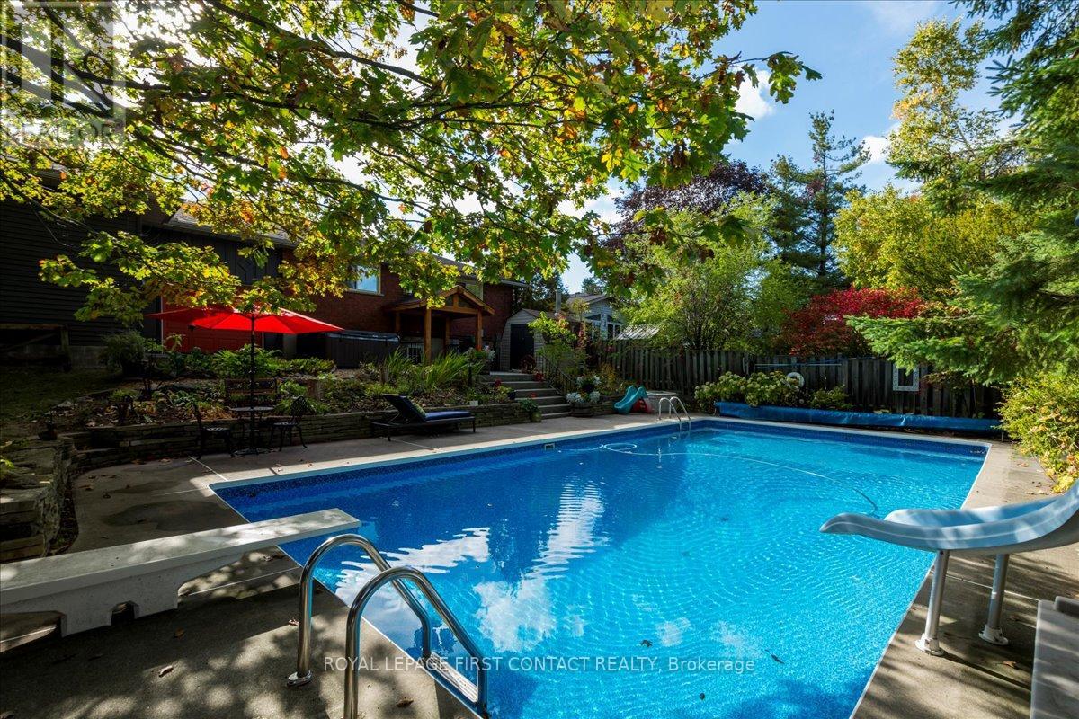 32 Springhome Road, Barrie, Ontario  L4N 2W7 - Photo 34 - S12938504