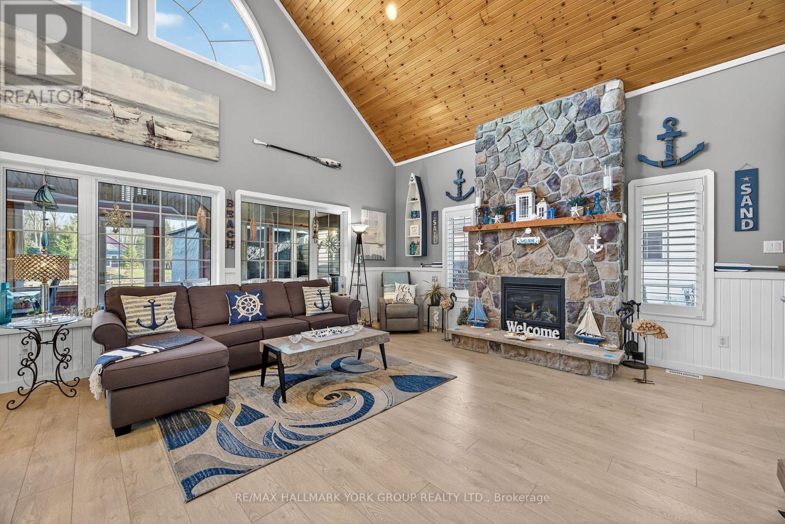 41 Madawaska Trail, Wasaga Beach, Ontario  L9Z 1X7 - Photo 10 - S12938556