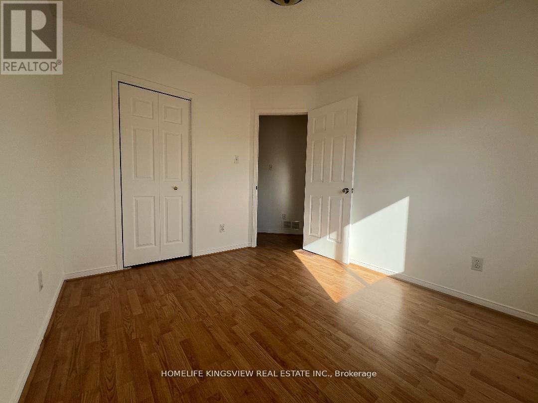 1 Charleson Drive, Barrie, Ontario  L4N 8N5 - Photo 11 - S12938706