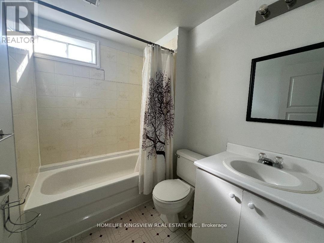 1 Charleson Drive, Barrie, Ontario  L4N 8N5 - Photo 6 - S12938706