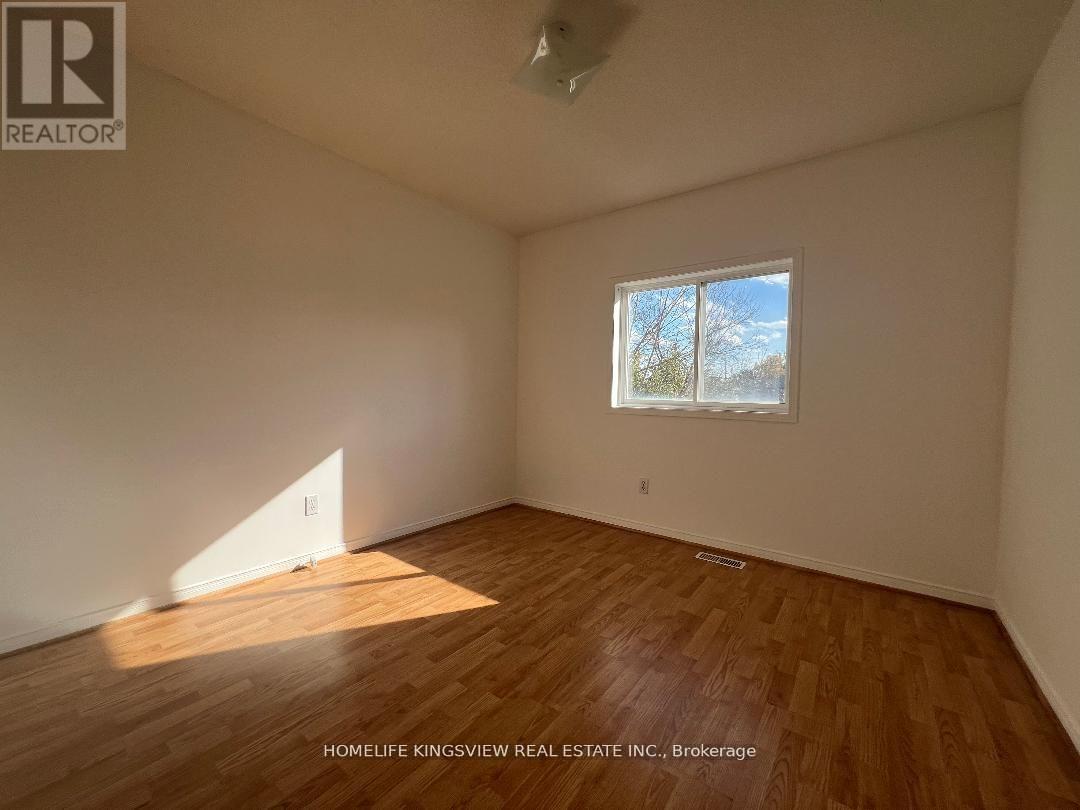 1 Charleson Drive, Barrie, Ontario  L4N 8N5 - Photo 7 - S12938706