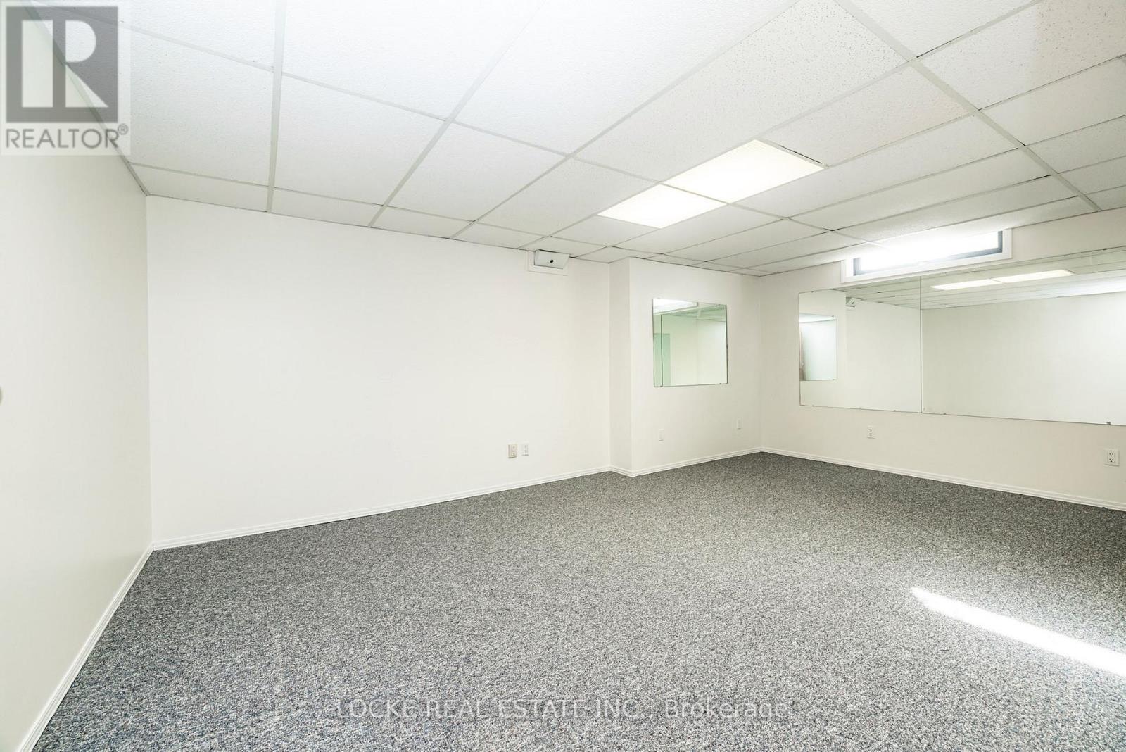 1404 Forest Valley Drive, Ottawa, Ontario  K1C 5M8 - Photo 38 - X12937514