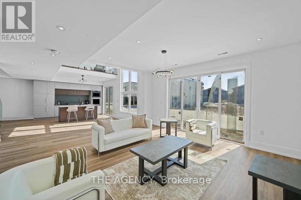 3714 Quayside Drive, Severn, Ontario  L3V 6H3 - Photo 11 - S12938720