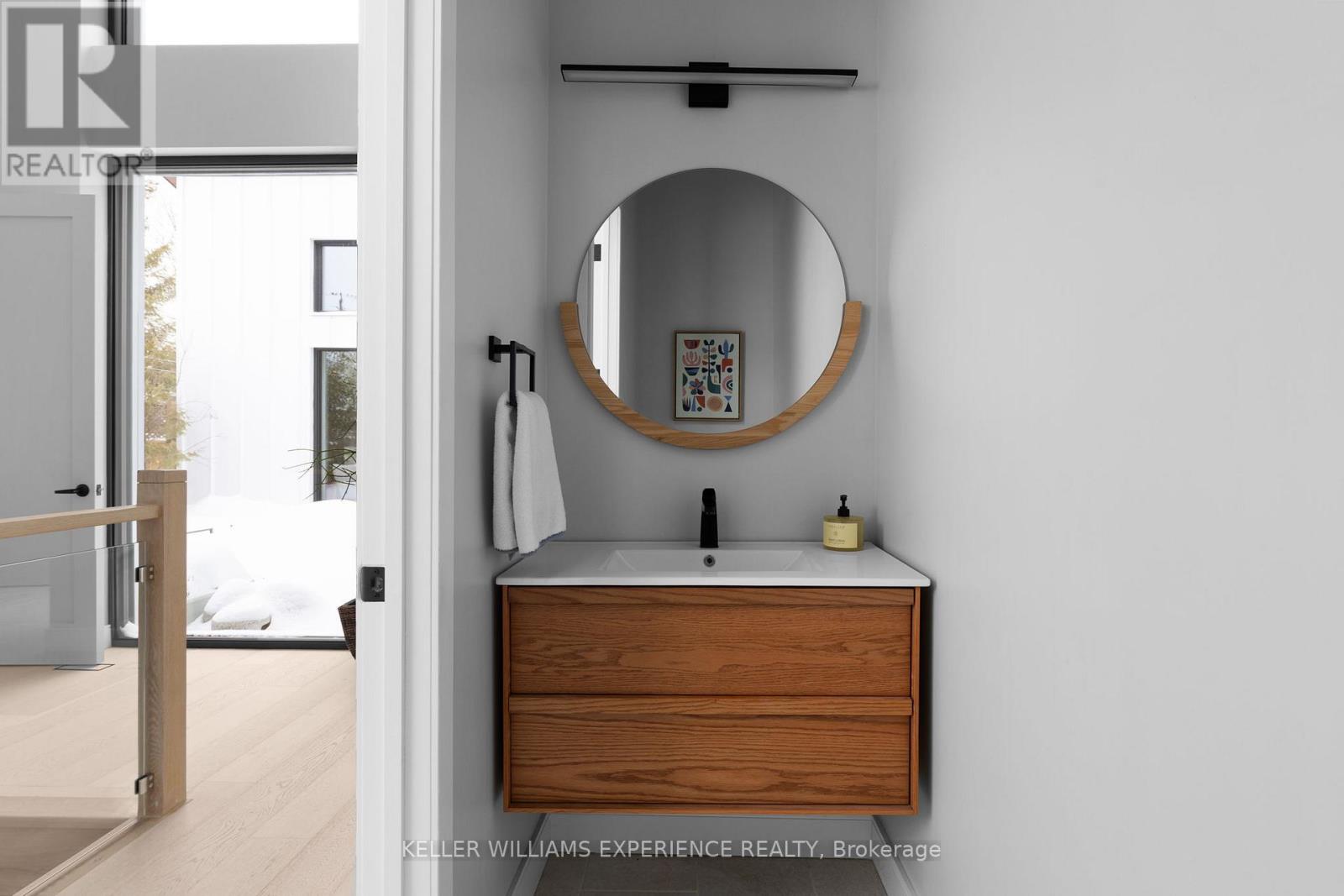 236 Cox Mill Road, Barrie, Ontario  L4N 4G5 - Photo 8 - S12938756