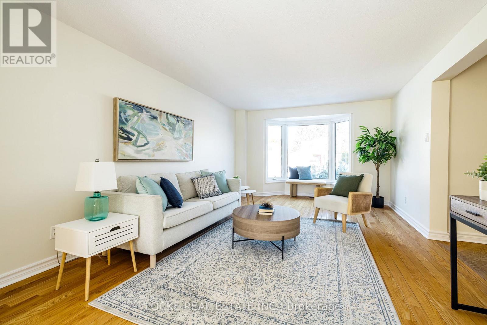 1404 Forest Valley Drive, Ottawa, Ontario  K1C 5M8 - Photo 6 - X12937514