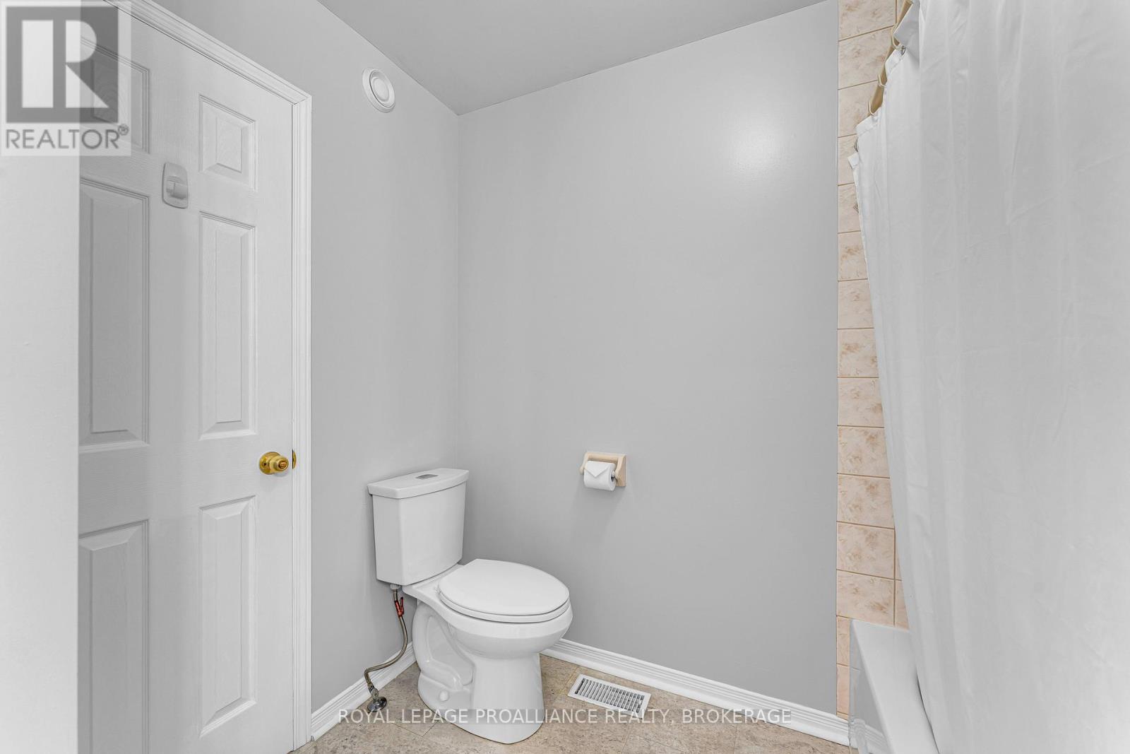 660 Roosevelt Drive, Kingston, Ontario K7M 8T8 - Photo 17 - X12938510