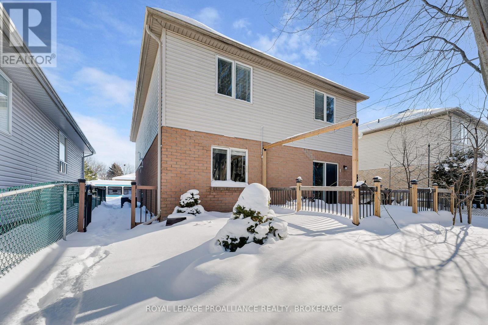 660 Roosevelt Drive, Kingston, Ontario K7M 8T8 - Photo 35 - X12938510