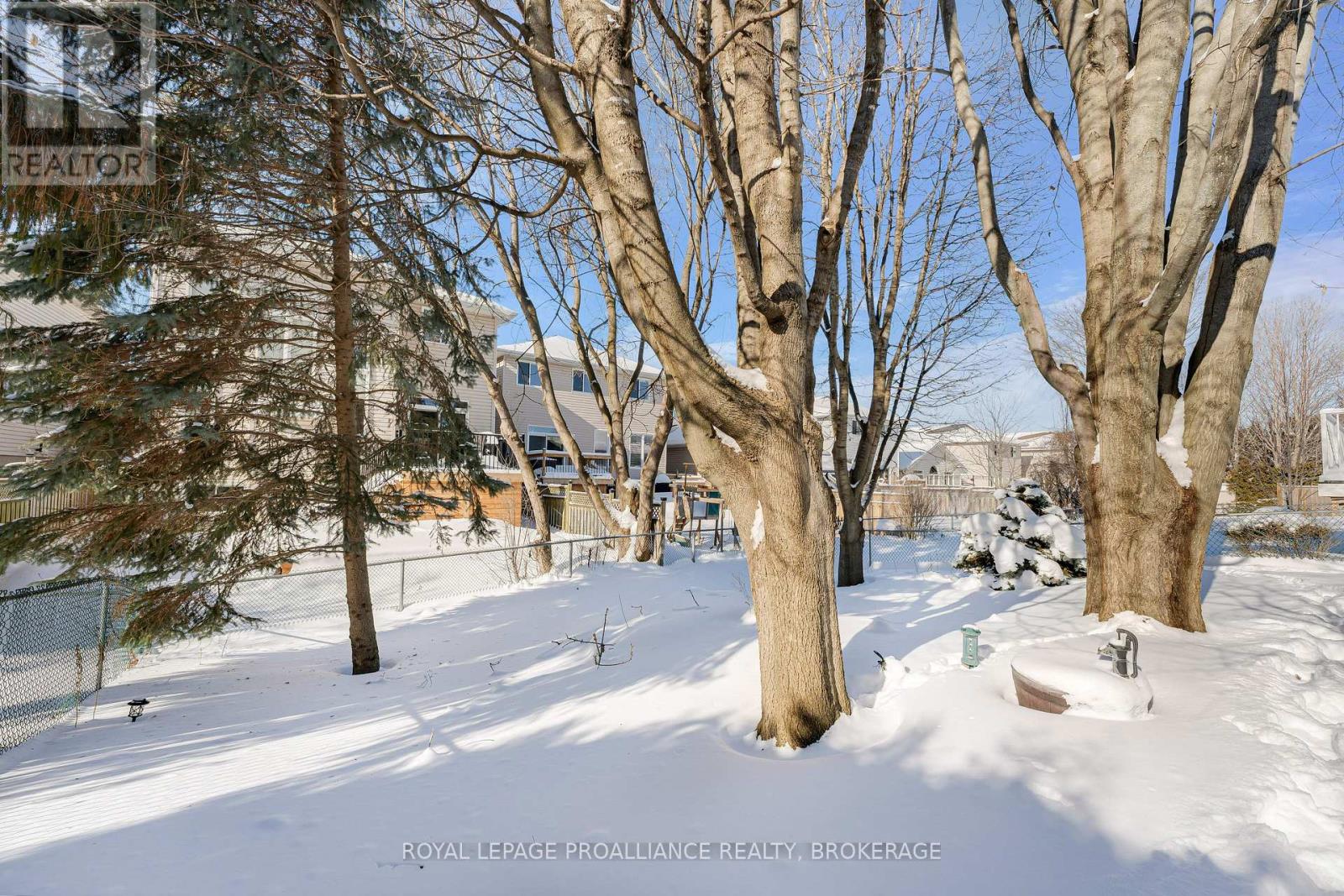 660 Roosevelt Drive, Kingston, Ontario K7M 8T8 - Photo 37 - X12938510