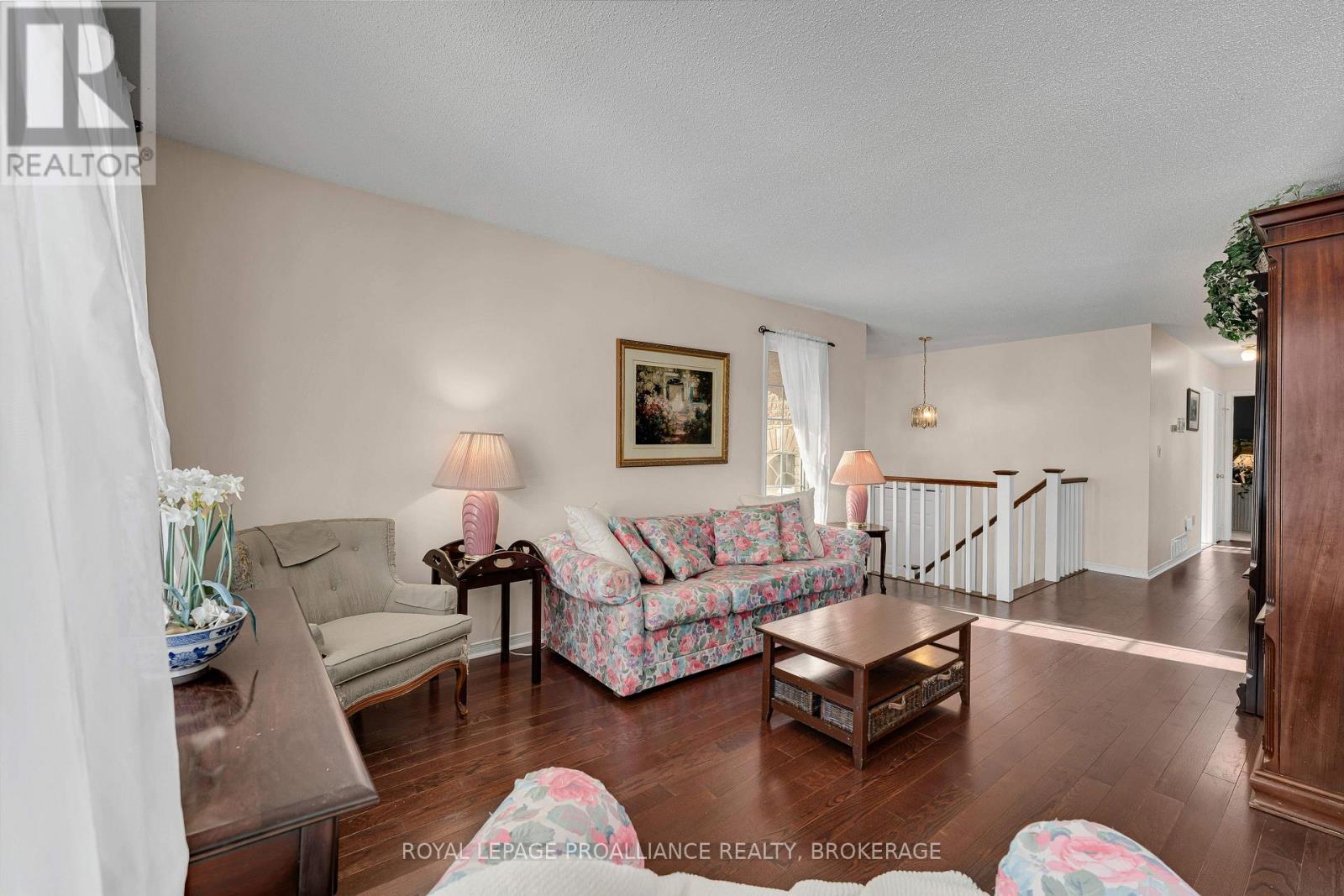 660 Roosevelt Drive, Kingston, Ontario K7M 8T8 - Photo 8 - X12938510
