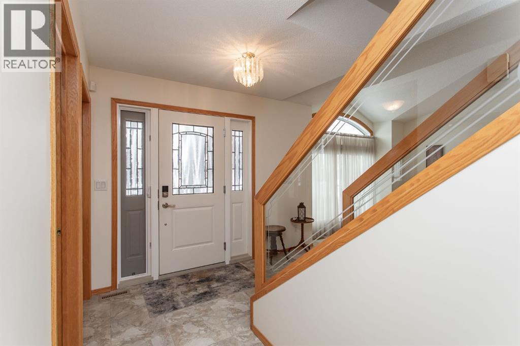 52 Anquetel Street, Red Deer, Alberta  T4R 2K8 - Photo 3 - A2295645