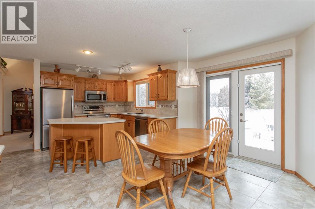 52 Anquetel Street, Red Deer, Alberta  T4R 2K8 - Photo 16 - A2295645