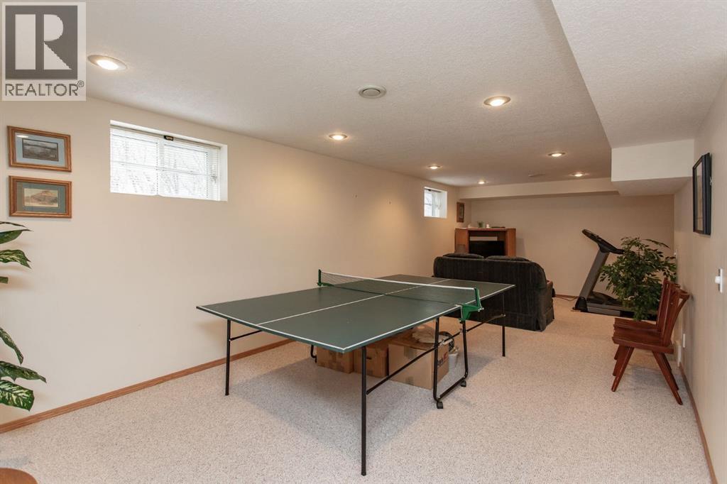 52 Anquetel Street, Red Deer, Alberta  T4R 2K8 - Photo 33 - A2295645