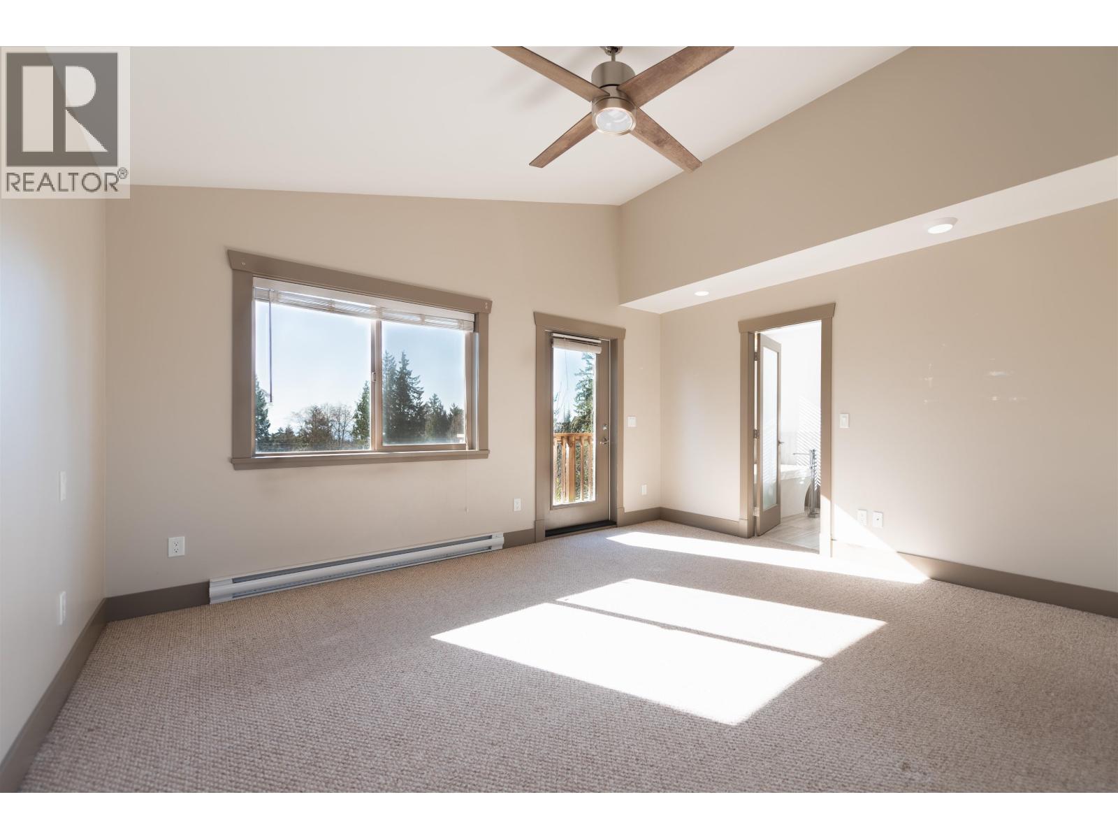 6391 Oracle Road, Sechelt, British Columbia  V7Z 0R8 - Photo 6 - R3088012