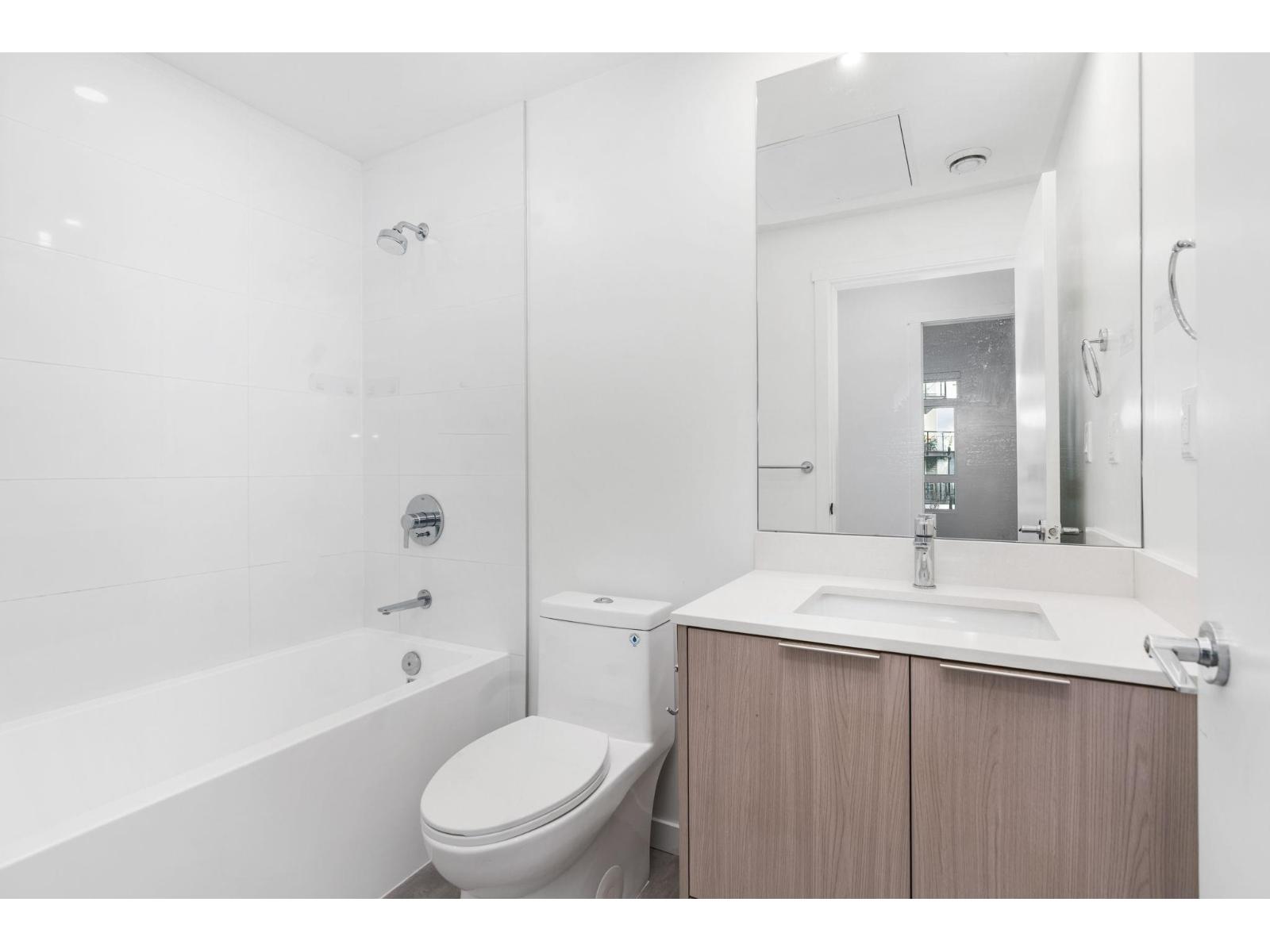 209 13969 96 Avenue, Surrey, British Columbia  V3T 4M2 - Photo 14 - R3104382