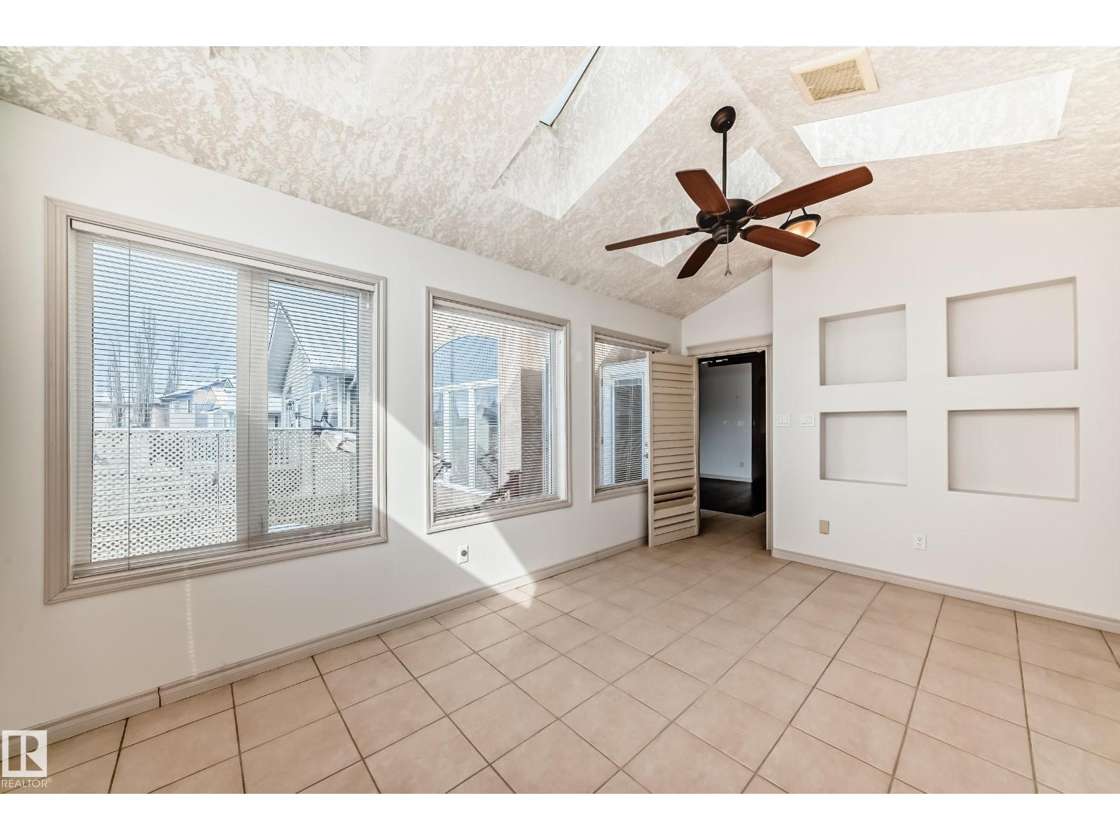 10631 181 Av Nw, Edmonton, Alberta  T5X 6J7 - Photo 19 - E4479802