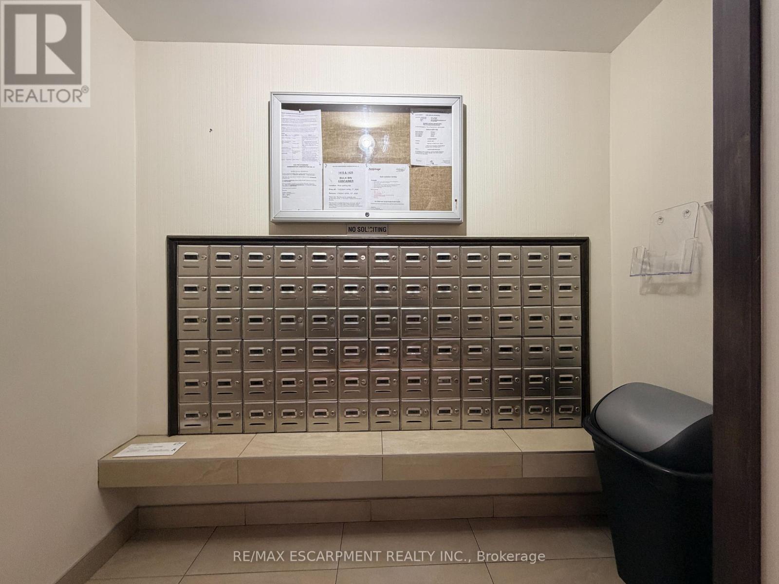 705 - 1415 Ghent Avenue, Burlington, Ontario  L7S 1X4 - Photo 6 - W12938448