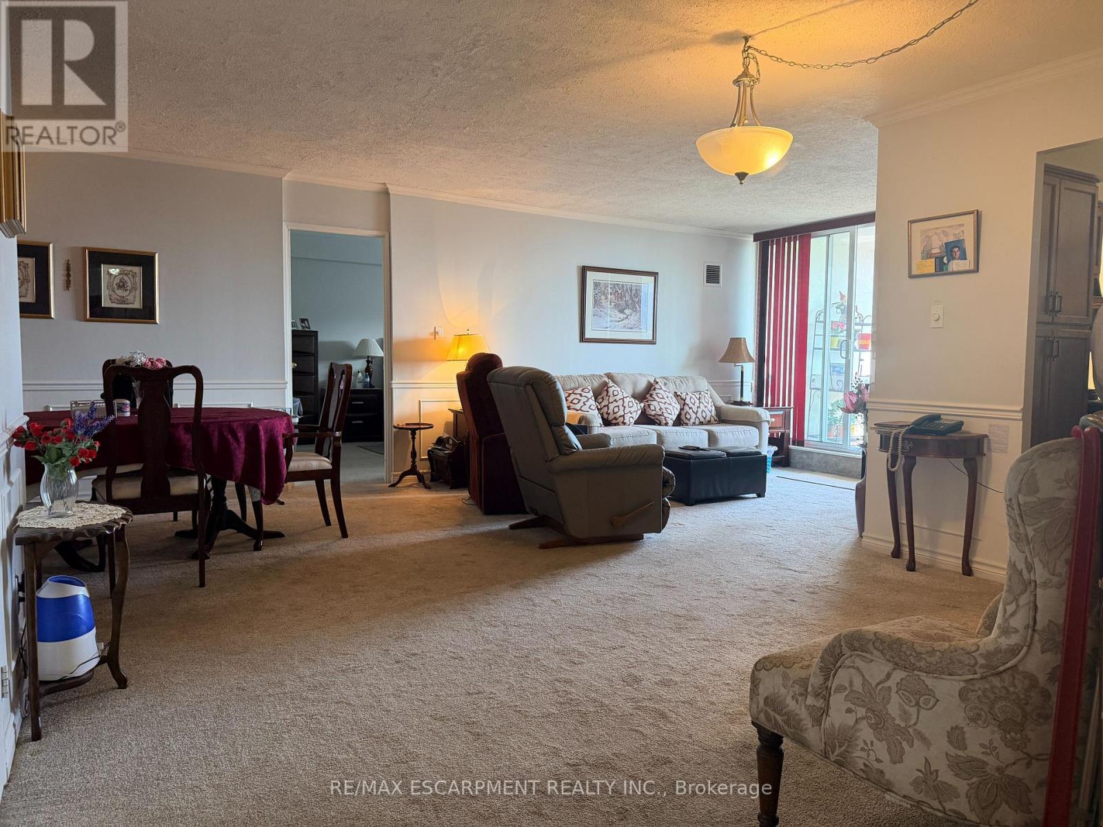 705 - 1415 Ghent Avenue, Burlington, Ontario  L7S 1X4 - Photo 8 - W12938448