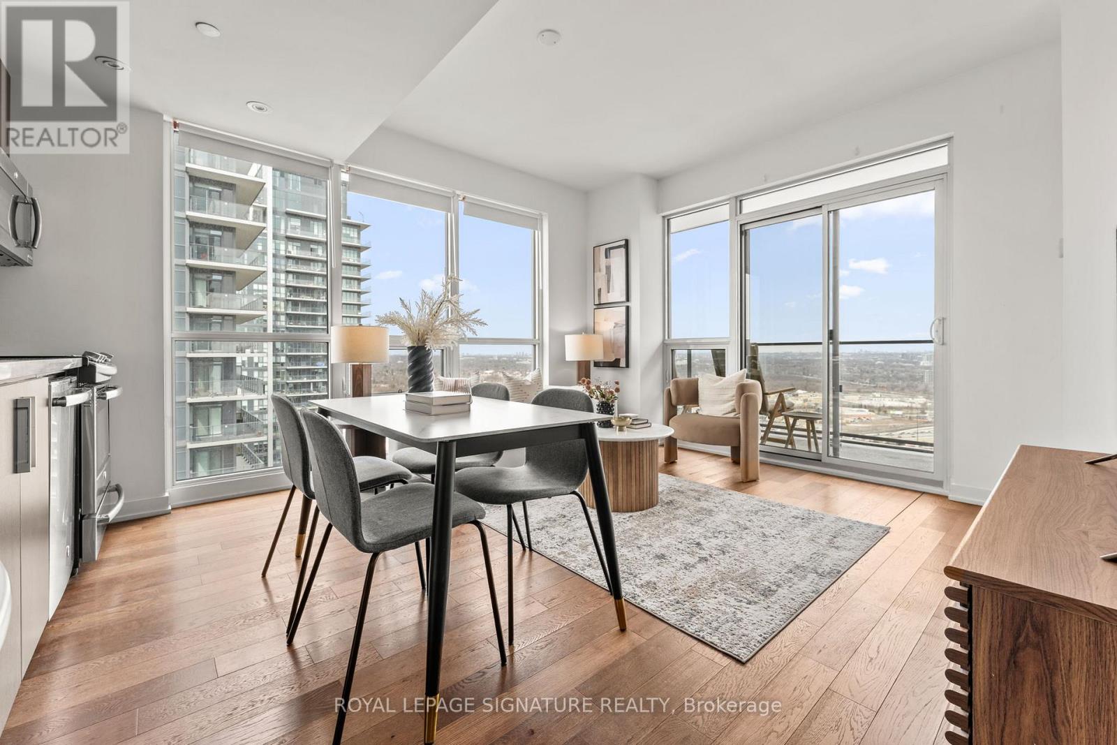 4308 - 2212 Lake Shore Boulevard W, Toronto, Ontario  M8V 0C2 - Photo 2 - W12938454