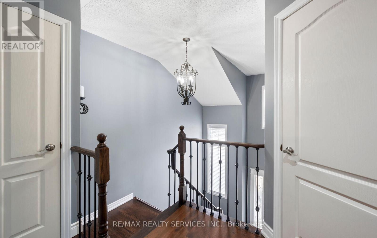 61 Earl Grey Crescent, Brampton, Ontario  L7A 2L2 - Photo 22 - W12938458