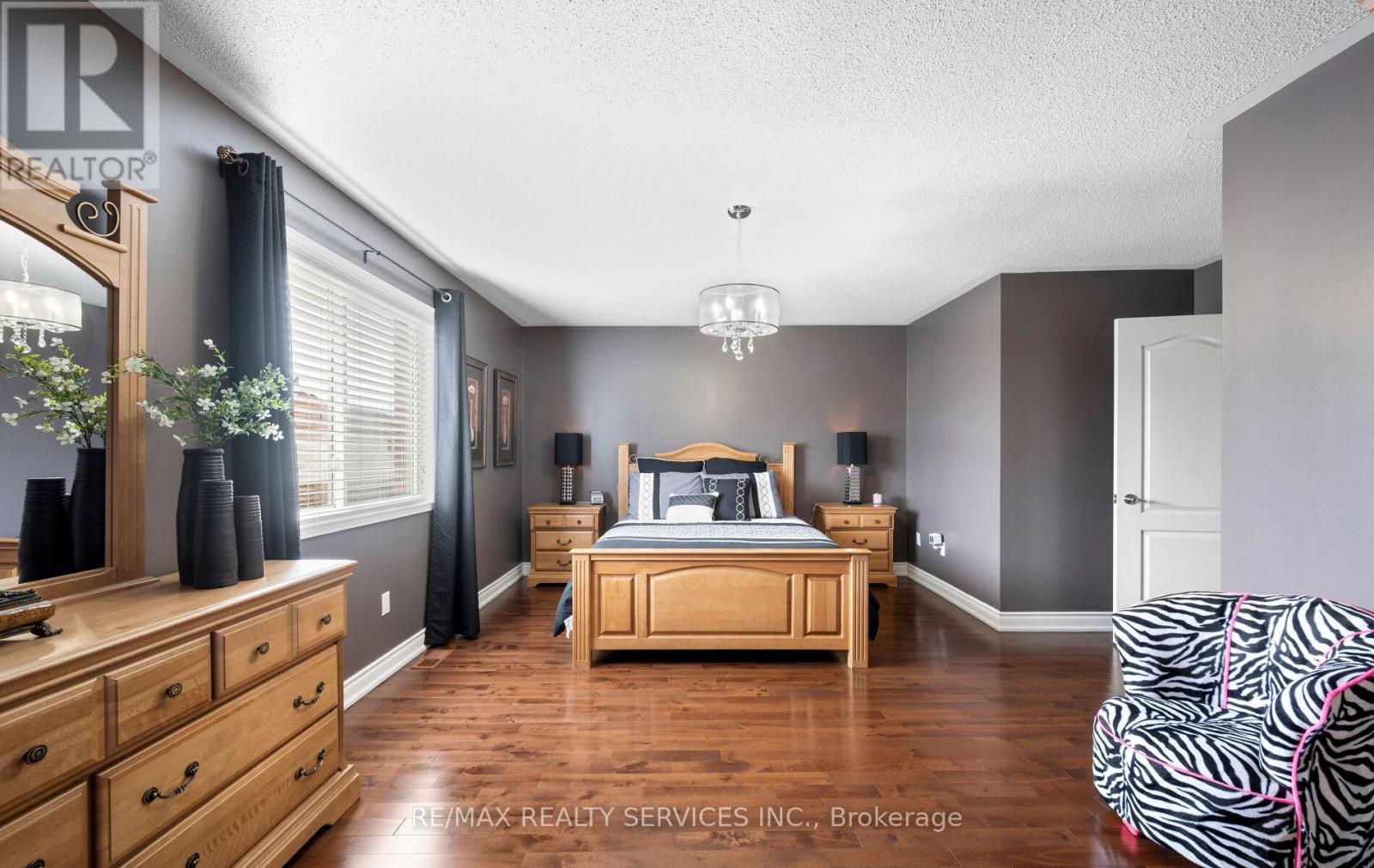 61 Earl Grey Crescent, Brampton, Ontario  L7A 2L2 - Photo 23 - W12938458