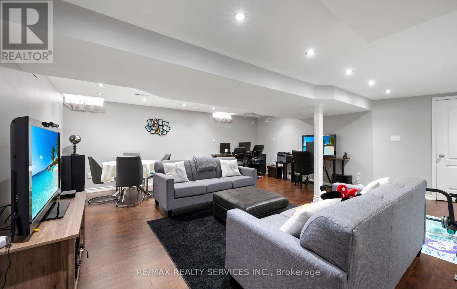 61 Earl Grey Crescent, Brampton, Ontario  L7A 2L2 - Photo 39 - W12938458