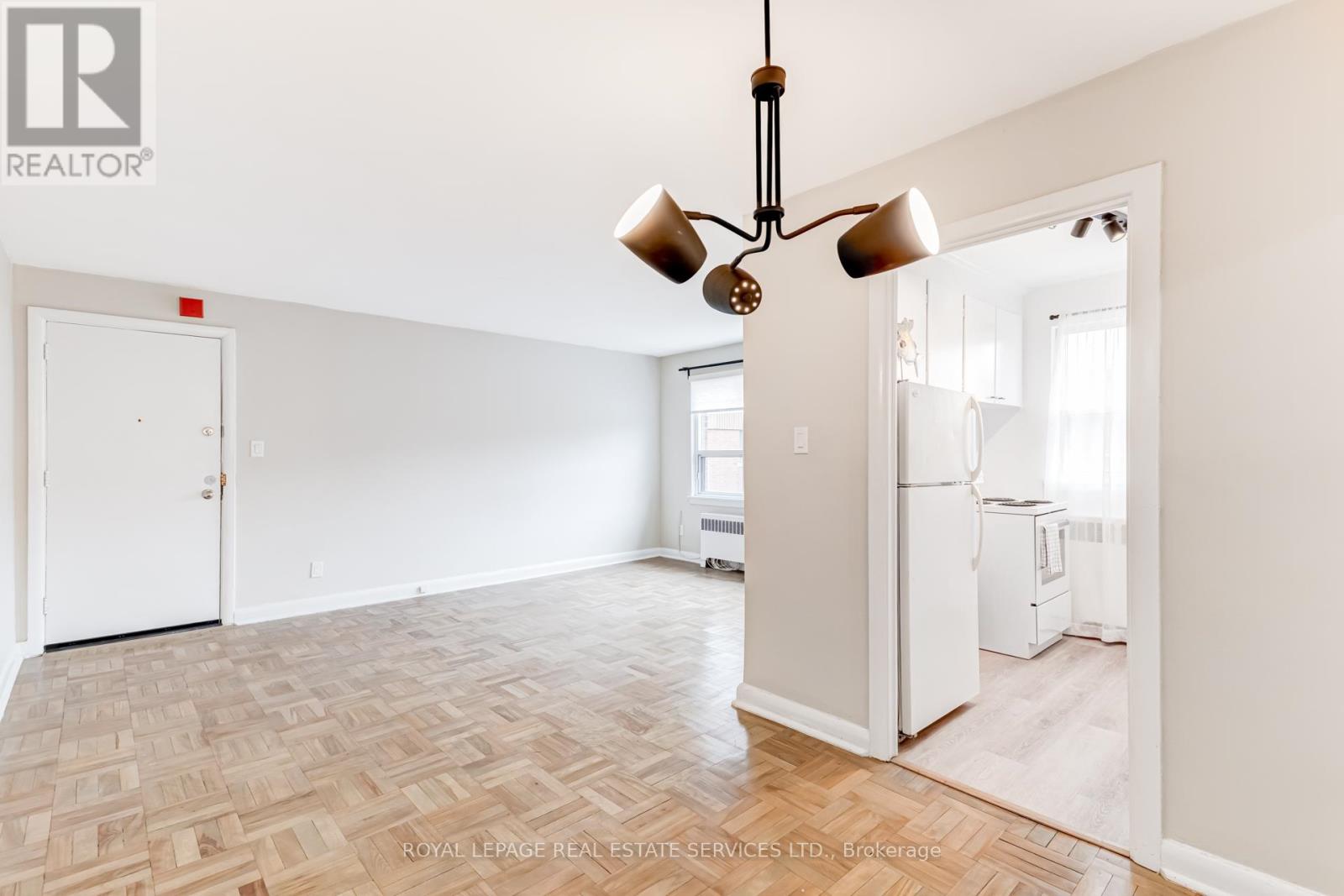 11 - 2846 Bloor Street, Toronto, Ontario  M8X 1A9 - Photo 18 - W12938478