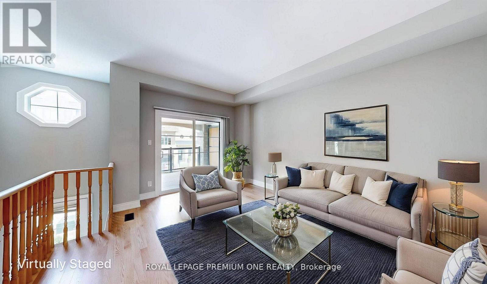 71 Dryden Way, Toronto, Ontario  M9R 0B2 - Photo 3 - W12938526