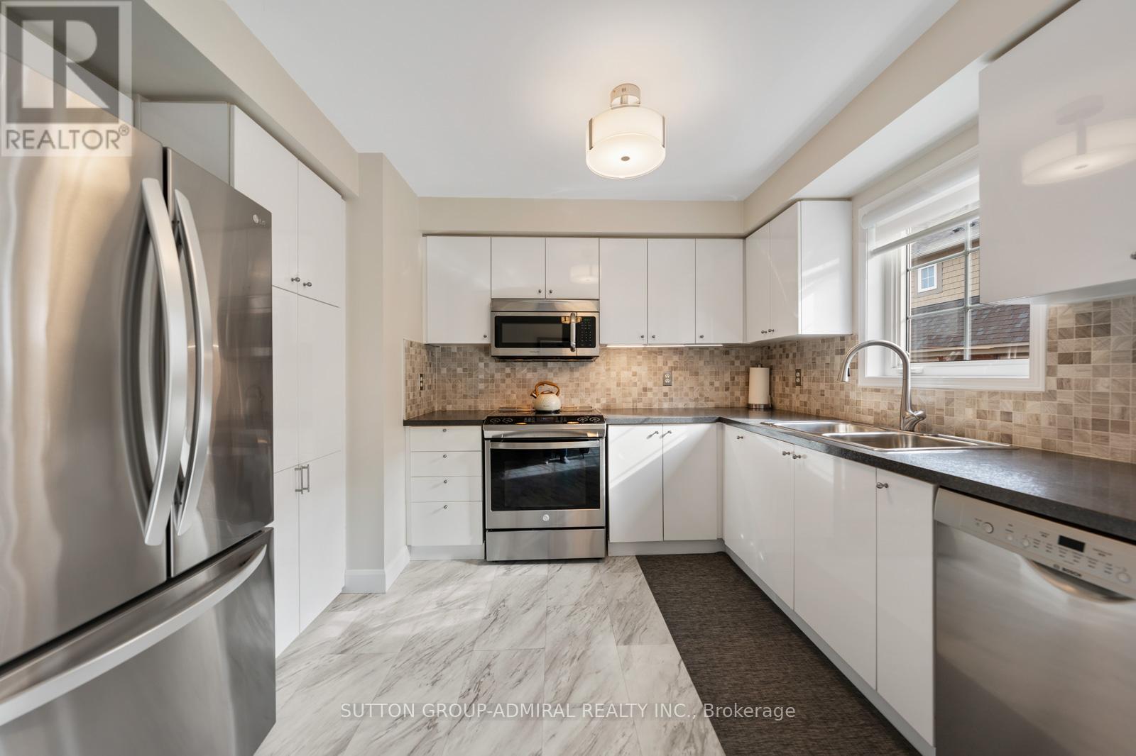 8 - 2341 Parkhaven Boulevard, Oakville, Ontario  L6H 7S5 - Photo 12 - W12938534