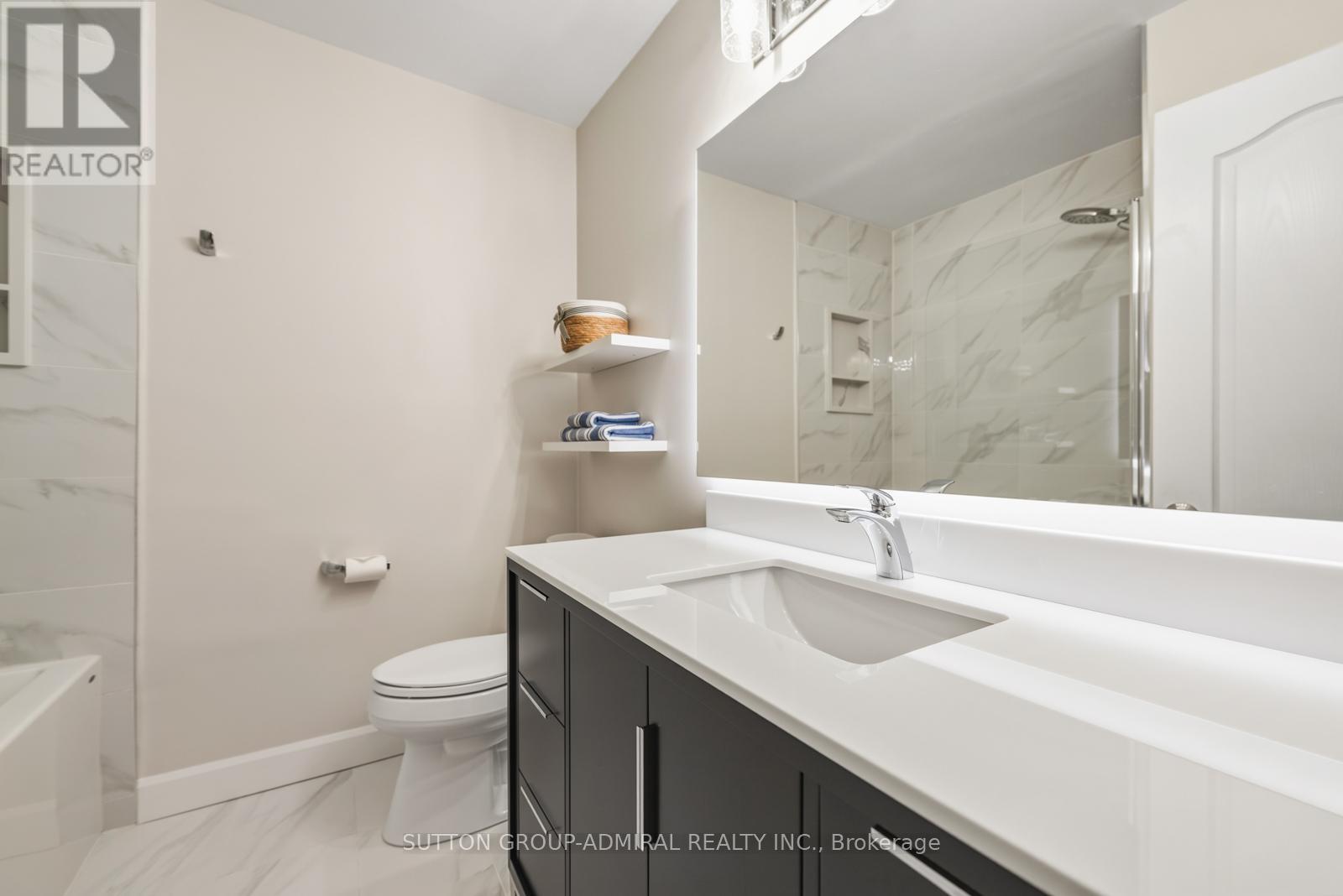 8 - 2341 Parkhaven Boulevard, Oakville, Ontario  L6H 7S5 - Photo 27 - W12938534